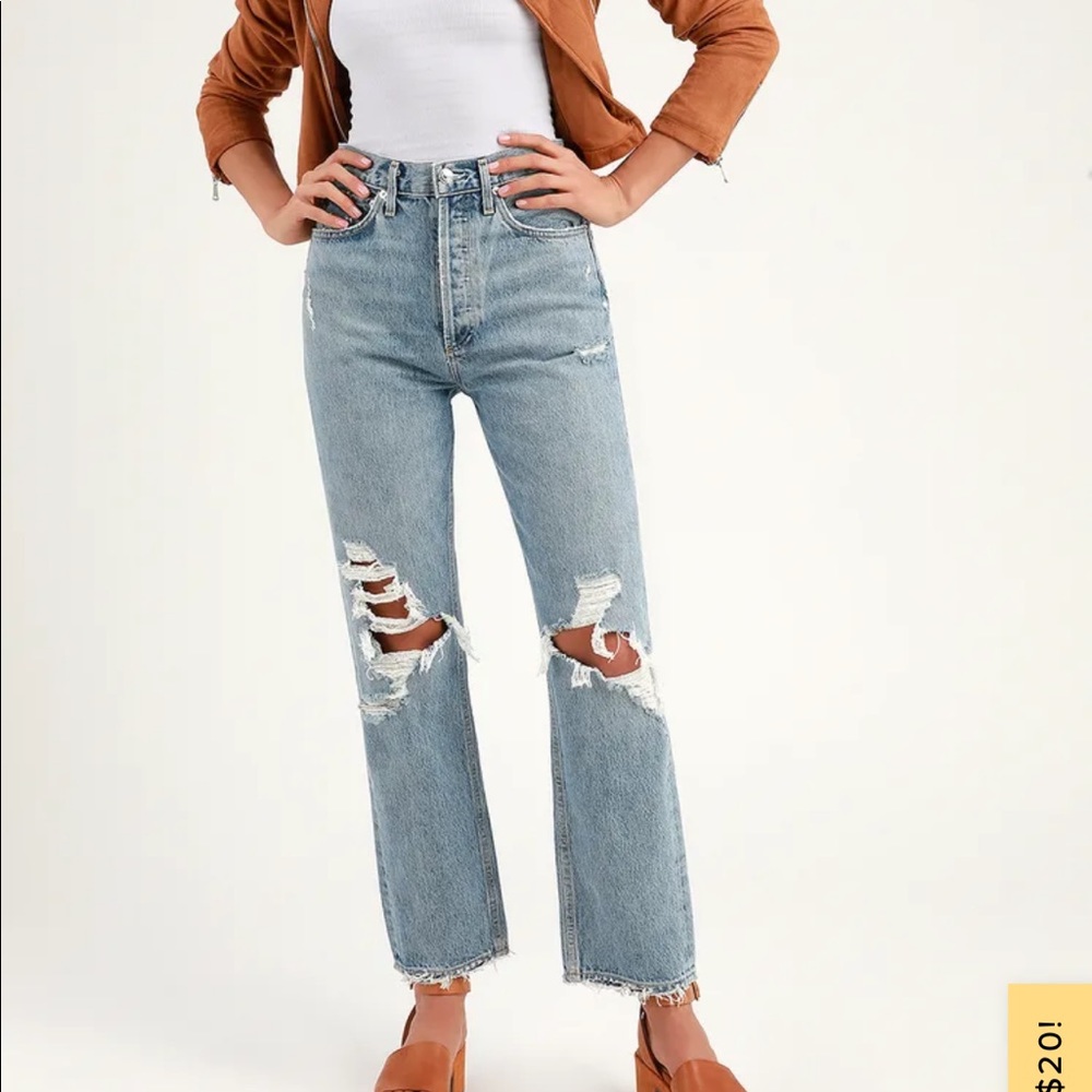 '90s Mid Rise Light Wash Distressed Jeans
